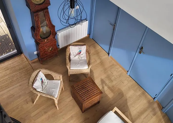 Ciel - 1-8 Pers, Au Calme, A 20 Mins Du Puy-de-dome, Vulcania Et Le Volcan De Lemptegy Gelles