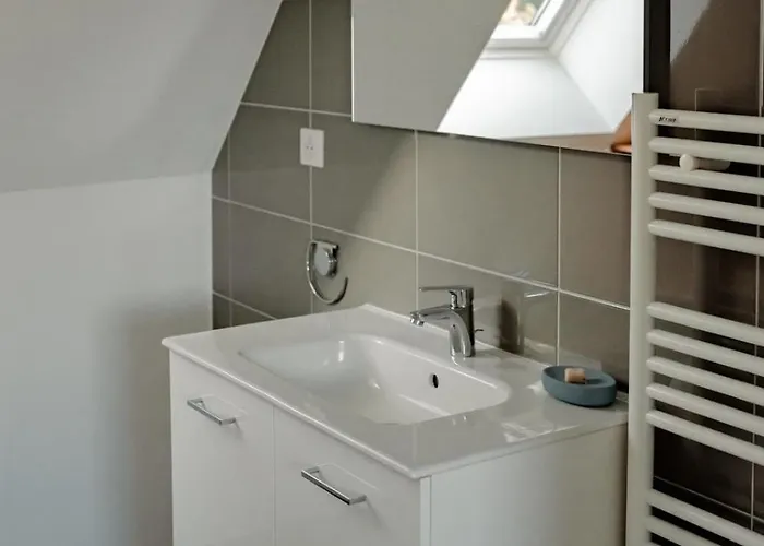 Дом отдыха Ciel - 1-8 Pers, Au Calme, A 20 Mins Du Puy-de-dome, Vulcania Et Le Volcan De Lemptegy *